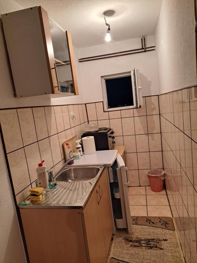 Ris Apartment Foca